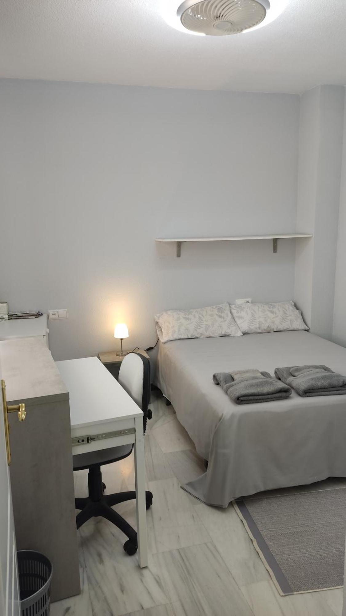 Habitacion Doble Con Bano Privado En Casa Clara Cordoba Exterior photo